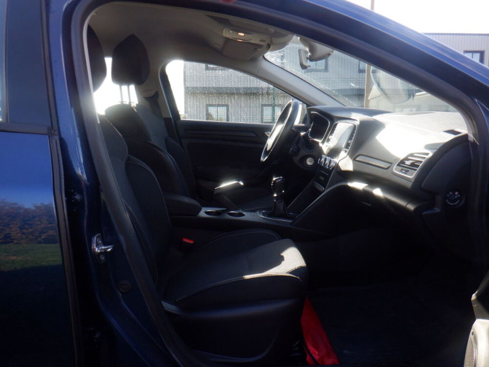 Megane IV 1.3 TCE 115CH FAP AIR NAV 2020 occasion 27310 Bourg-Achard