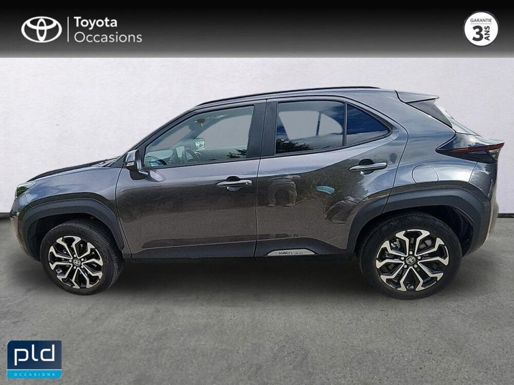 Yaris Cross 116h Design MY22 2023 occasion 13730 Saint-Victoret