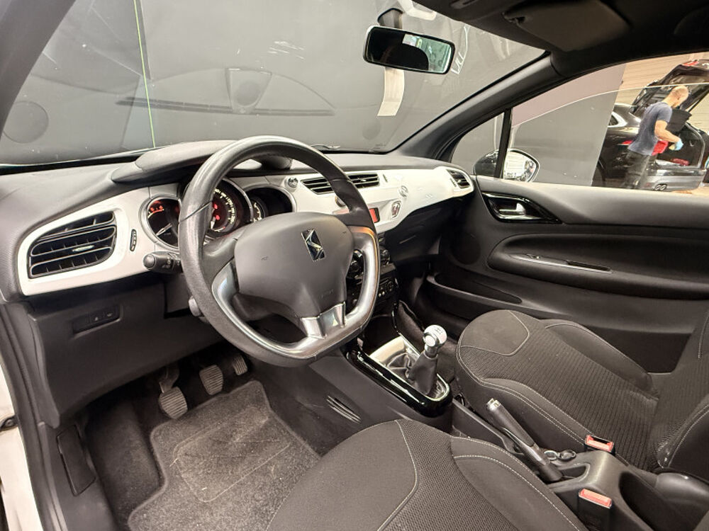 DS3 1.6 E-HDI90 (92) AIRDREAM SO CHIC 5CV 2013 occasion 57185 CLOUANGE