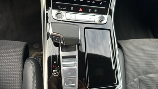 Q7 60 TFSI E 462CH COMPETITION QUATTRO TIPTRONIC 5 PLACES 2021 occasion 31670 Lab&egrave;ge