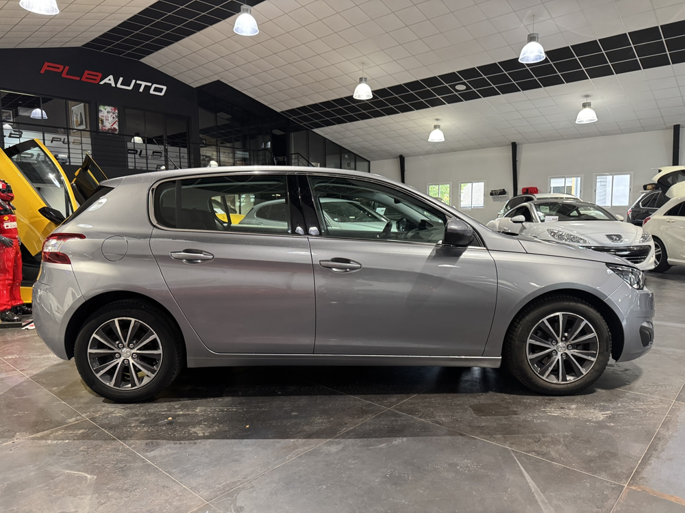 308 1.6 E-HDI 115CH 84 700 KM 2014 occasion 12000 RODEZ