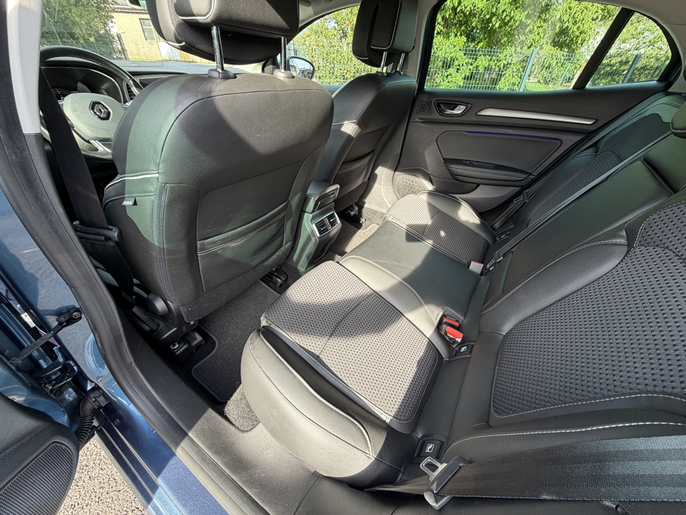 Megane IV 1.5 DCI 110CH ENERGY INTENS BOSE EDC 2016 occasion 88200 Saint-Nabord