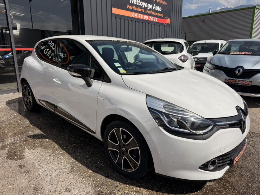 Clio IV 1.5 DCI 90CH ENERGY LIMITED EURO6 82G 2015 2015 occasion 38920 Crolles