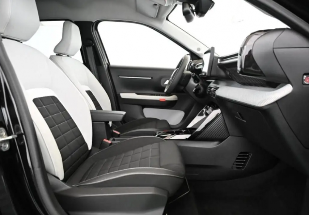 C3 ELECTRIQUE 113CH 44,2KWH AUTONOMIE CONFORT MAX 2025 occasion 69890 La Tour-de-Salvagny