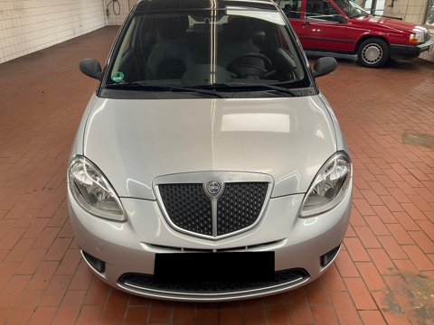 Ypsilon 1.4 8V ORO 2009 occasion 38150 Salaise-sur-Sanne