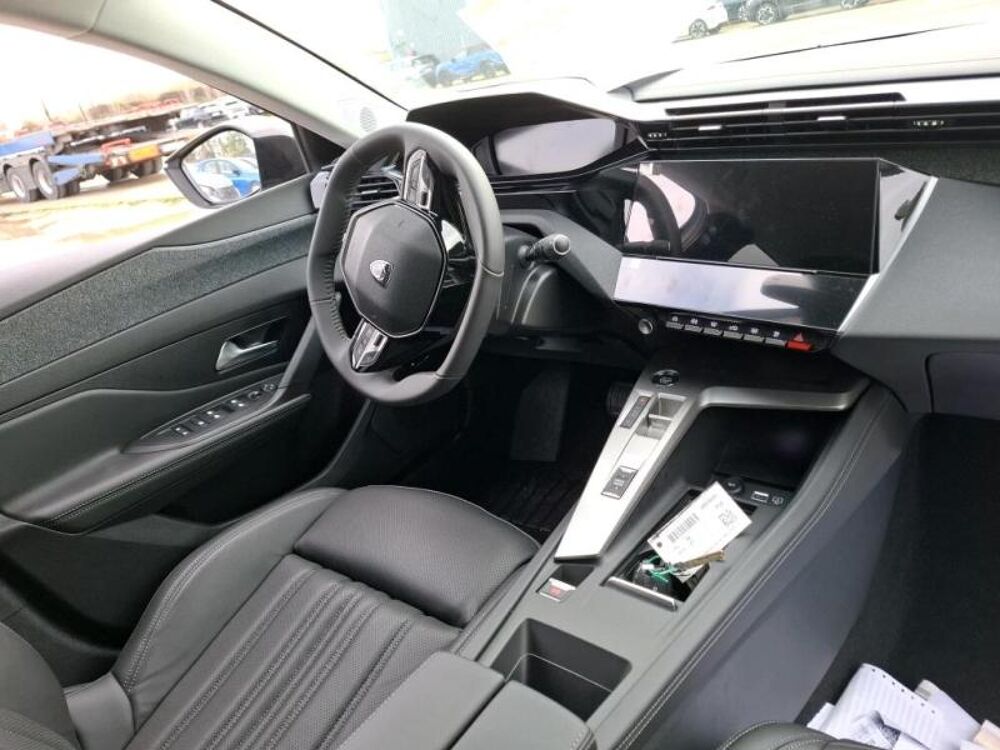 408 PHEV 180 Allure e-EAT8 + PACK CUIR AGR (13 kms) 2024 occasion 27300 Bernay
