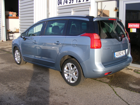 5008 1.6 E-HDI112 FAP ALLURE BMP6 7PL 2012 occasion 38150 Salaise-sur-Sanne