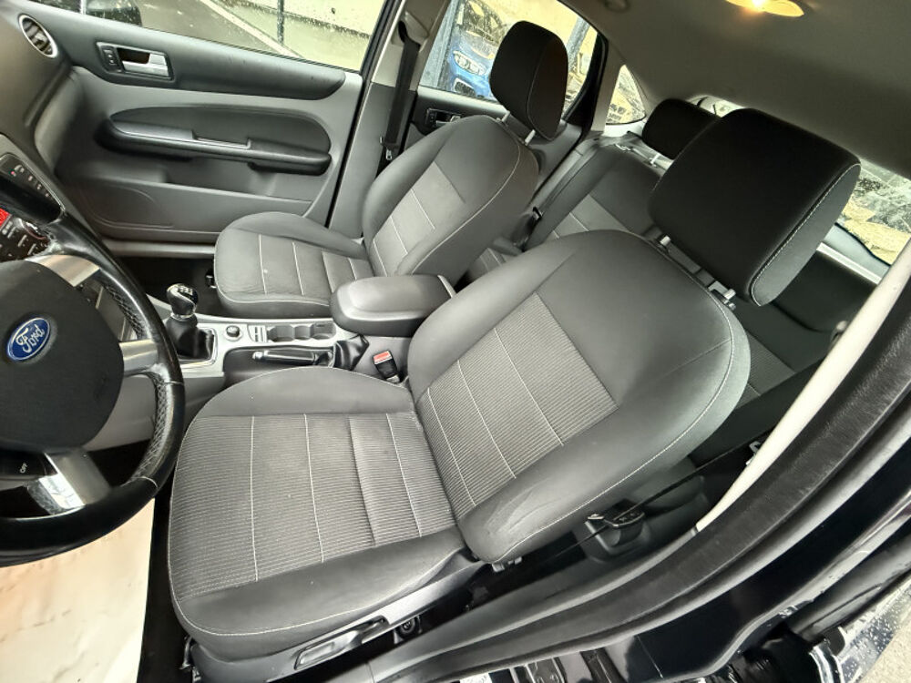 Focus 1.6 TDCI 90CH FAP TITANIUM 5P 2011 occasion 31140 Aucamville