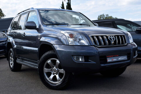 Annonce voiture Toyota Land Cruiser 27900 €