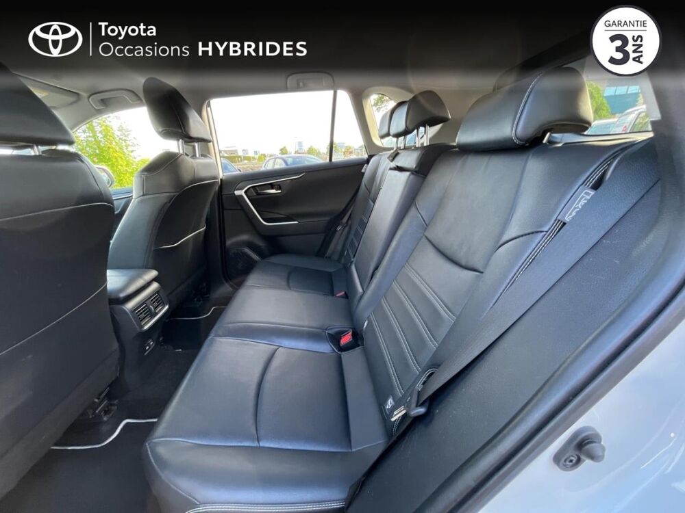 RAV 4 2.5 Hybride 222ch Lounge AWD-i MY23 2023 occasion 44600 Saint-Nazaire