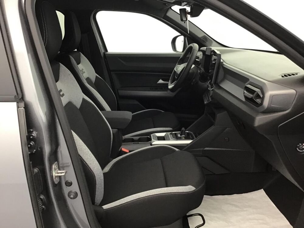 Duster 1.8 hybrid 155ch Journey 2026 occasion 91650 BREUILLET