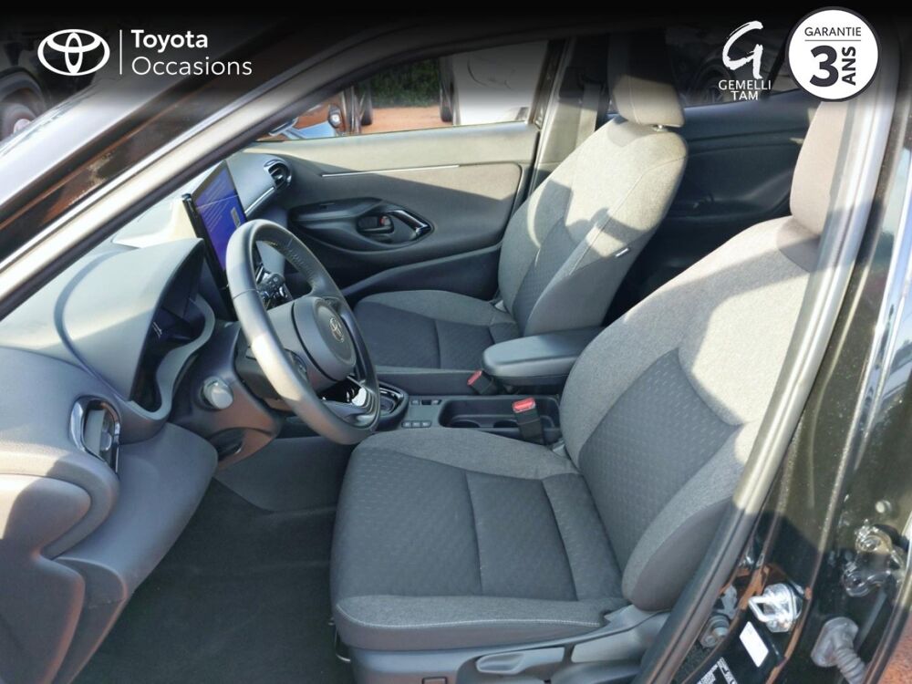 Yaris Cross 130h Design MC24 2025 occasion 26200 Mont&eacute;limar
