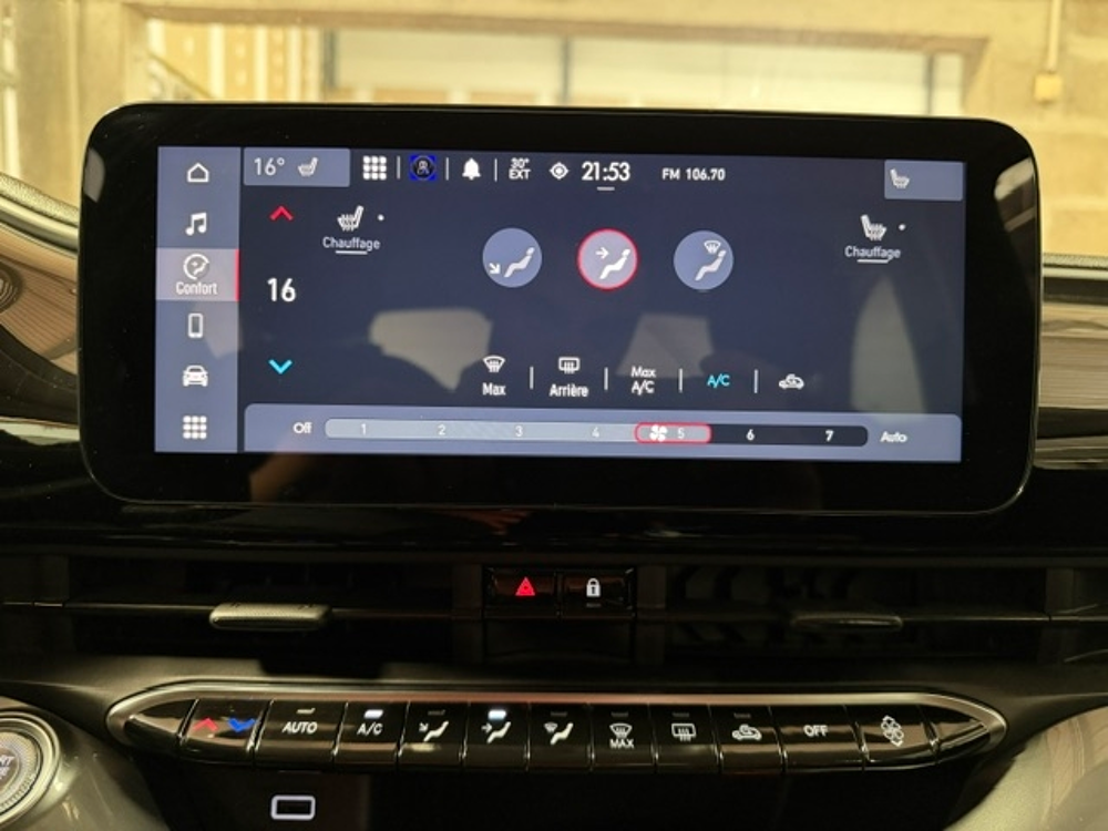 500 E 118CH PACK CONFORT 42KWH 2023 occasion 16400 Puymoyen