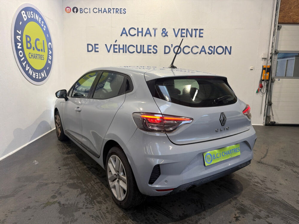 Clio V 1.5 BLUE DCI 100CH EVOLUTION 2024 occasion 28630 Nogent-le-Phaye