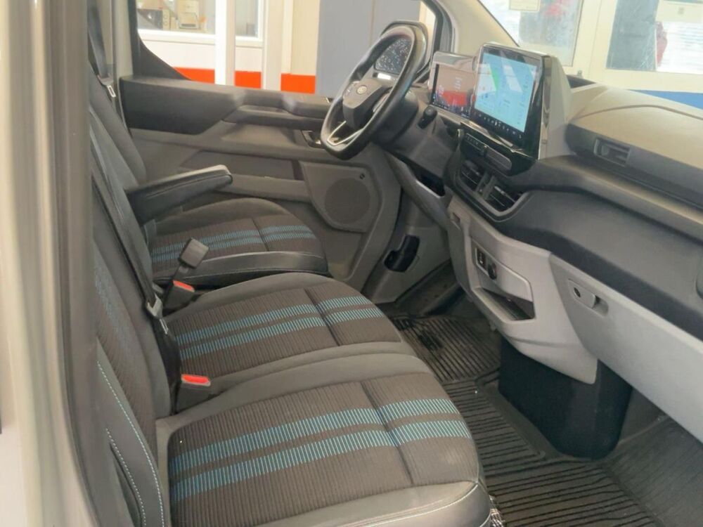 Transit 320 L1H1 2.0 EcoBlue 170ch Limited BVA8 2025 occasion 17450 Saint-Laurent-de-la-Pr&eacute;e