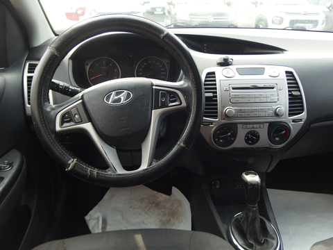 i20 1.4 CRDI90 PACK EDITION 5P 2011 occasion 10600 Savi&egrave;res