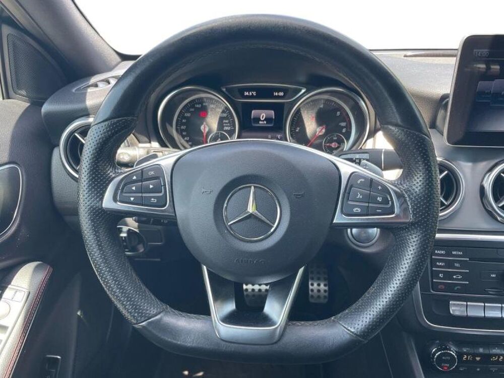 Classe GLA 200 d 136ch Fascination 7G-DCT Euro6c 2018 occasion 13730 ST VICTORET