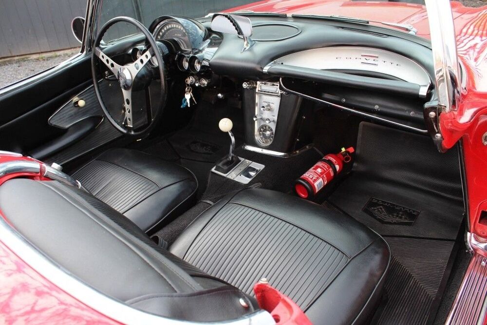 Corvette 4.7 275 CABRIOLET 1961 occasion 59223 Roncq