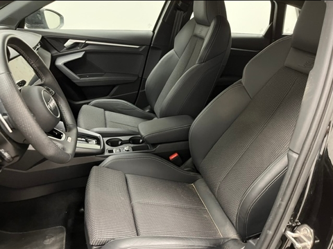A3 40 TFSI E 204CH PHEV S LINE S TRONIC 6 2025 occasion 63200 Malauzat