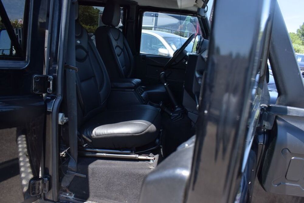 Defender 2.4 Td4 110 SE Station Wagon 7Places 2007 occasion 34740 Vendargues