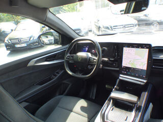 Espace 1.2 E-TECH FULL HYBRID 200CH ESPRIT ALPINE 7 PLACES - 24 2024 occasion 77144 Mont&eacute;vrain