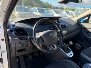 Grand Sc&eacute;nic III 1.2 TCE 130CH ENERGY BOSE EURO6 7 PLACES 2015 2016 occasion 38130 ECHIROLLES