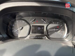 Vivaro M 2.0 BlueHDi 145ch S&S EAT8 2023 occasion 21000 Dijon