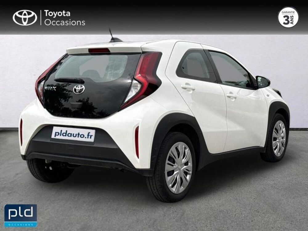 Aygo 1.0 VVT-i 72ch Dynamic 2023 occasion 13300 Salon-de-Provence
