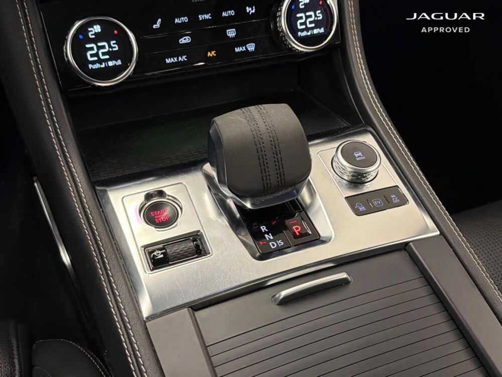 F-PACE P400e Plug-in-Hybrid R-Dynamic SE BVA8 AWD 2021 occasion 78560 LE PORT MARLY