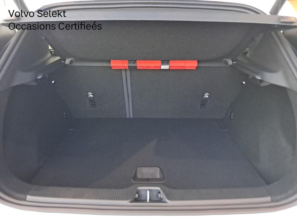 EX 30 P5 Long Range 272ch 69kWh Black Edition 2026 occasion 67460 Souffelweyersheim
