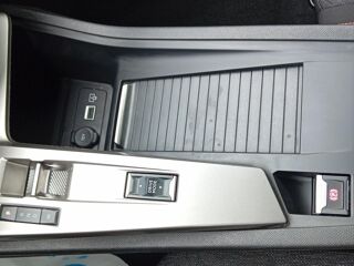 308 1.2 Hybrid 145ch Style e-DCS6 / Navigation connect&eacute;e 2025 occasion 28500 Vernouillet