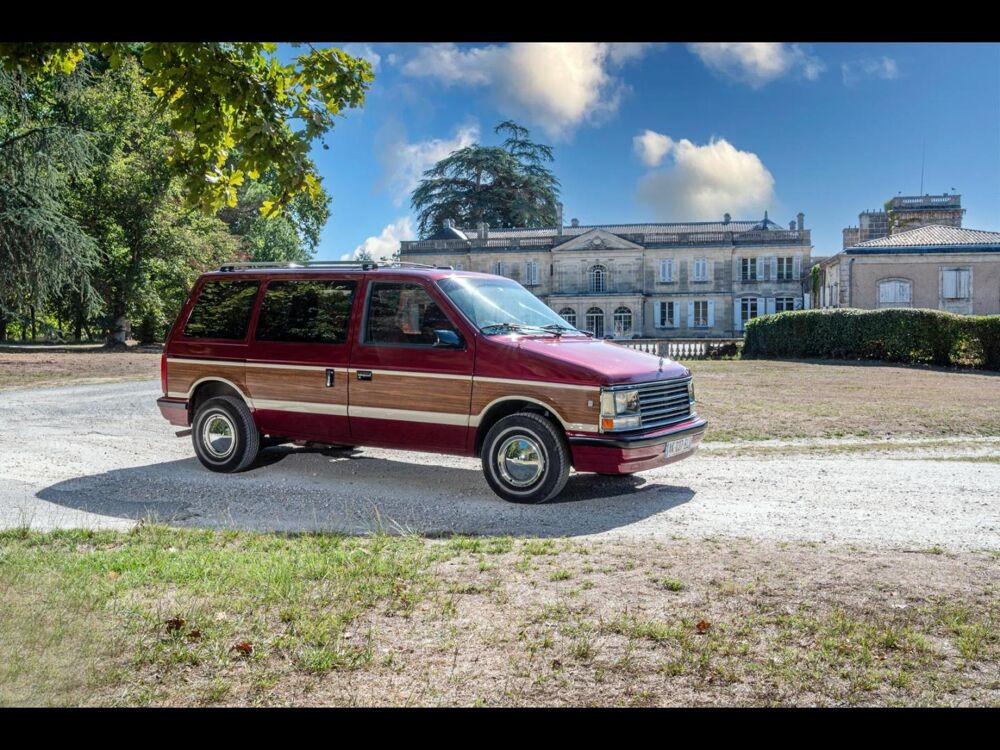 Voyager LE 1989 occasion 33320 Eysines