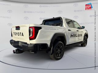 Hilux Hybride 2.8 D-4D 204ch 48V Double Cabine Invicible 4WD 4 pla 2026 occasion 25000 Besan&ccedil;on