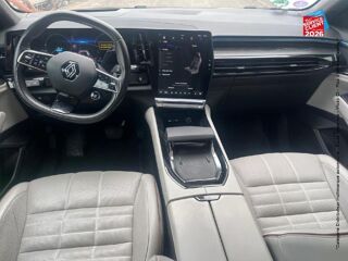 Espace 1.2 E-Tech full hybrid 200ch Iconic 2023 occasion 68300 Saint-Louis