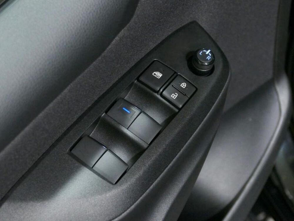 Yaris 116h Design 5p 2023 occasion 77400 Lagny-sur-Marne
