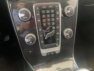 V40 T2 122ch Signature Edition Geartronic 2019 occasion 78200 BUCHELAY