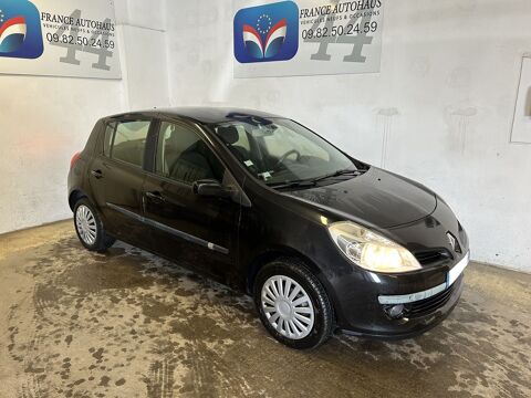 Renault clio iii 1.5 DCI 105 CH DYNAMIQUE 5P