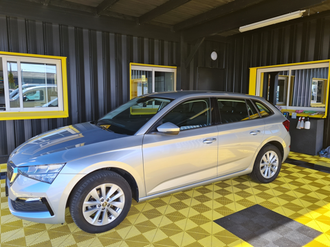 Skoda Scala 1.0 TSI EVO 110CH AMBITION DSG7 2023 occasion Qu&eacute;ven 56530