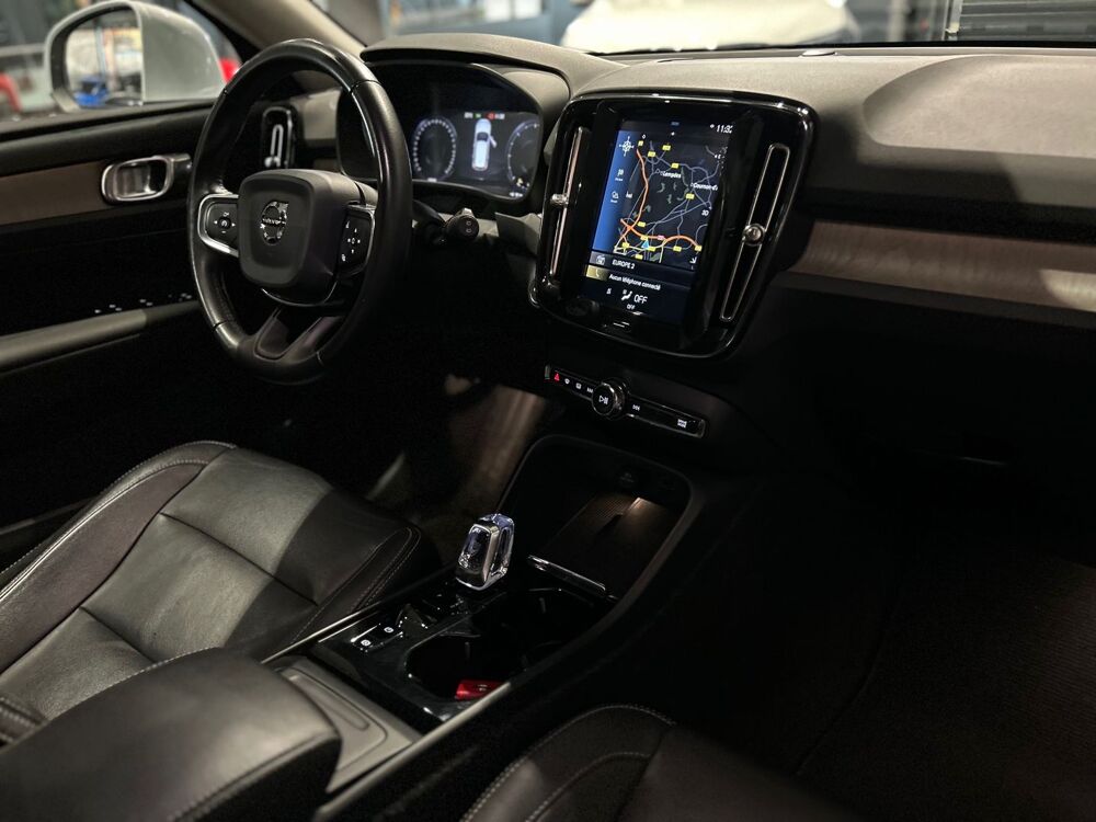 XC40 D3 ADBLUE AWD 150CH INSCRIPTION GEARTRONIC 8 2019 occasion 63170 Aubi&egrave;re