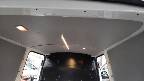 Transporter 3.0T L2H1 2.0 TDI 102CH 2019 occasion 08000 Warcq