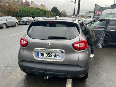 Captur 1.5 DCI 90CH PURE EDC ECO&sup2; 2015 occasion 22100 Dinan
