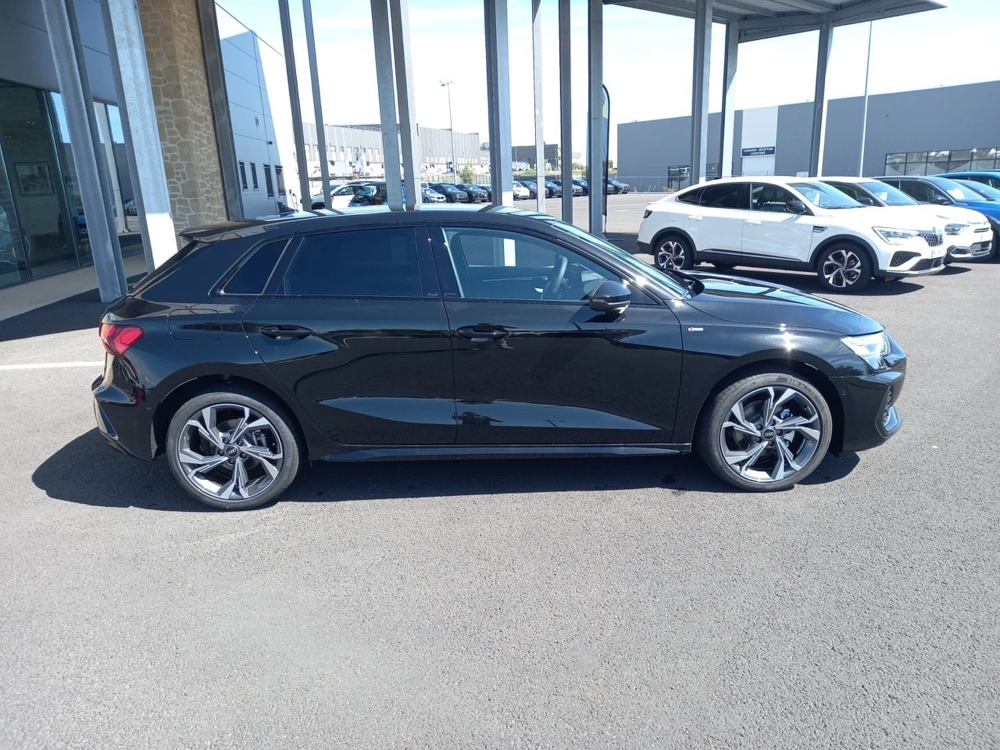 A3 2.0 TDI 150CH S LINE S TRONIC 7 2026 occasion 31670 Lab&egrave;ge