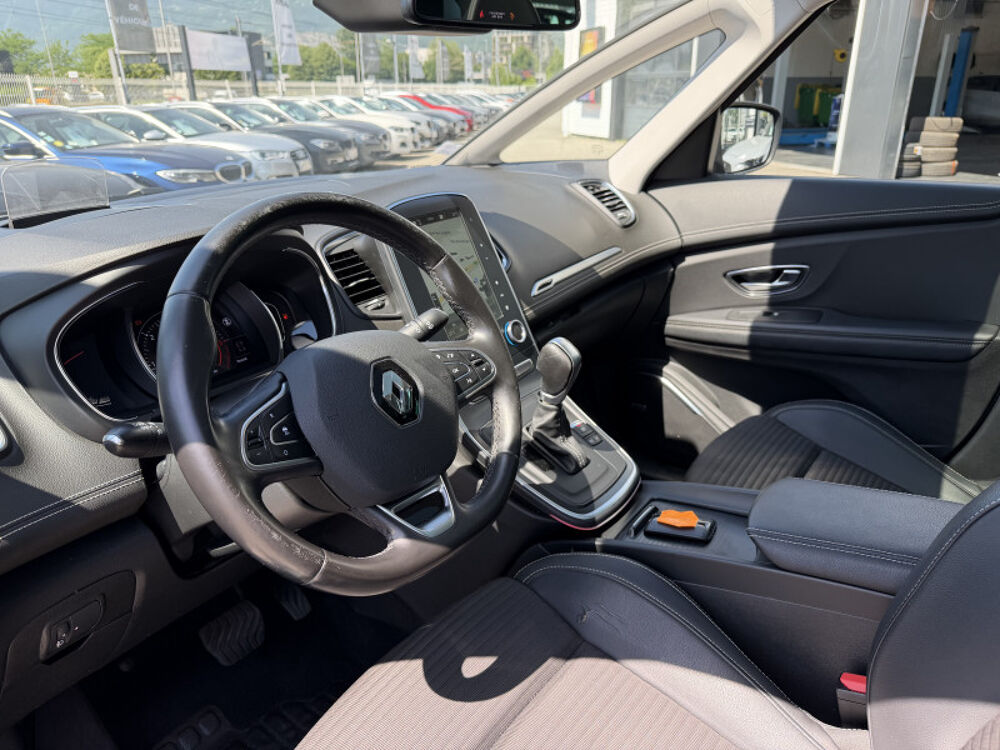 Scenic IV 1.7 BLUE DCI 150CH INTENS EDC / TOIT PANORAMIQUE 2019 occasion 38130 ECHIROLLES