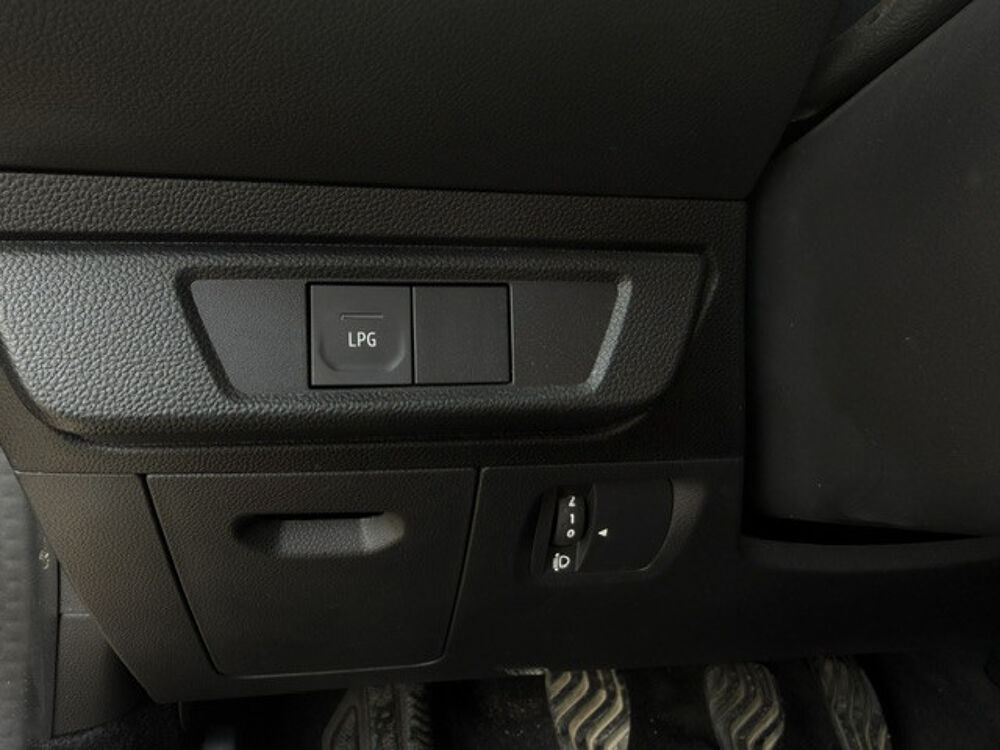 Sandero 1.0 ECO-G 100CH STEPWAY CONFORT 2021 occasion 82000 Montauban