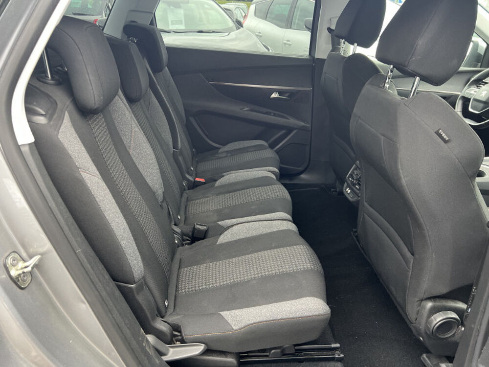 5008 1.5 BLUEHDI 130CH E6.C ACTIVE BUSINESS S&S 6CV 2019 occasion 29200 Brest