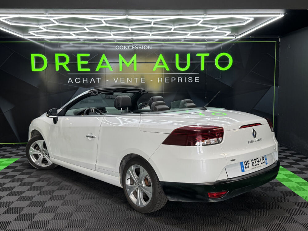 M&eacute;gane III CC 1.5 DCI 110CH FAP DYNAMIQUE ECO&sup2; 2010 occasion 57185 CLOUANGE