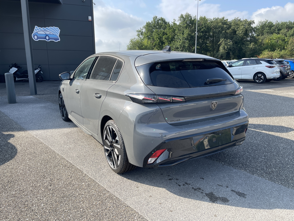 308 1.5 BLUEHDI 130CH S&S GT EAT8 2026 occasion 33700 M&eacute;rignac