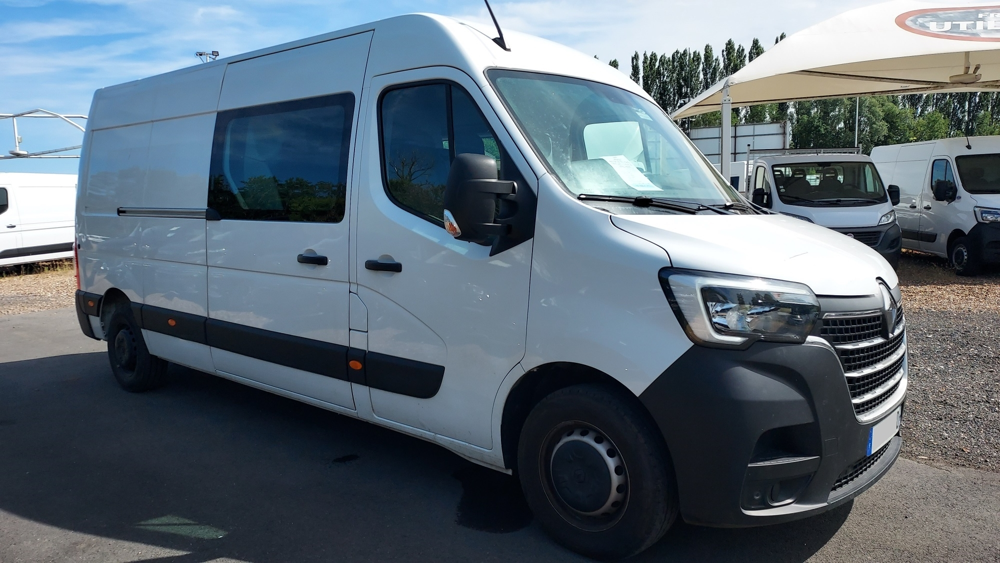 Master F3500 L3H2 2.3 BLUE DCI 135CH CABINE APPROFONDIE GRAND CONFO 2024 occasion 60600 Clermont