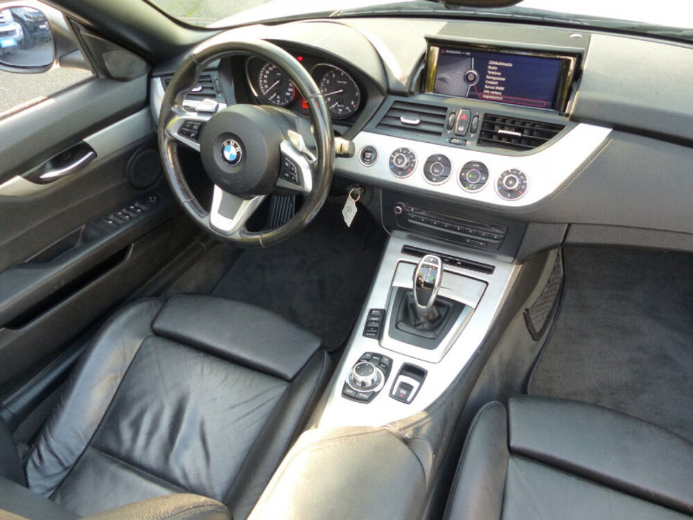 Z4 (E89) SDRIVE 35IA 306CH LUXE DKG 2009 occasion 77144 Mont&eacute;vrain