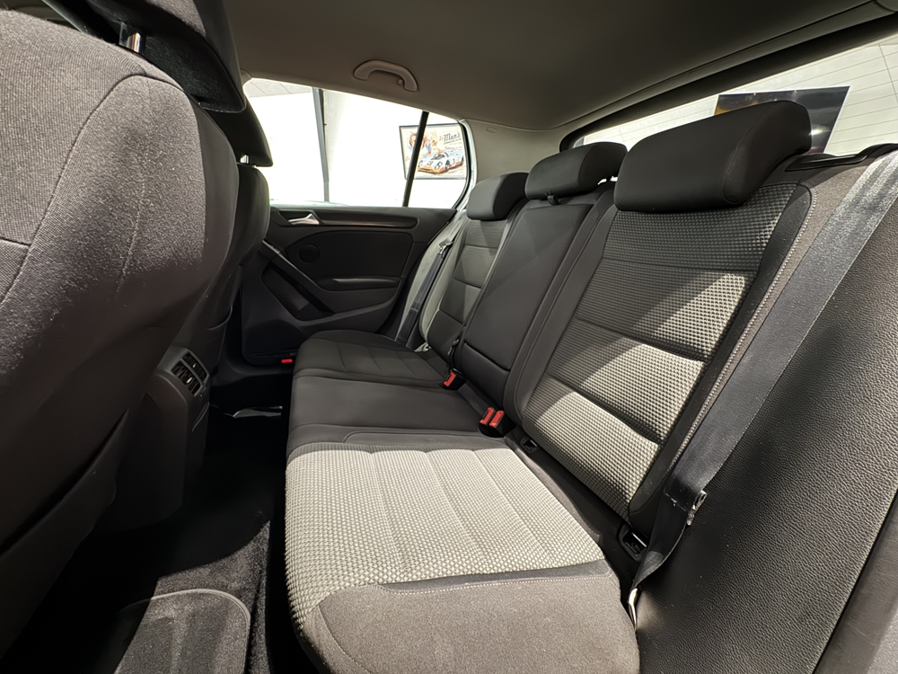 Golf 1.6 TDI 105CH CONFORTLINE 2011 occasion 12000 RODEZ
